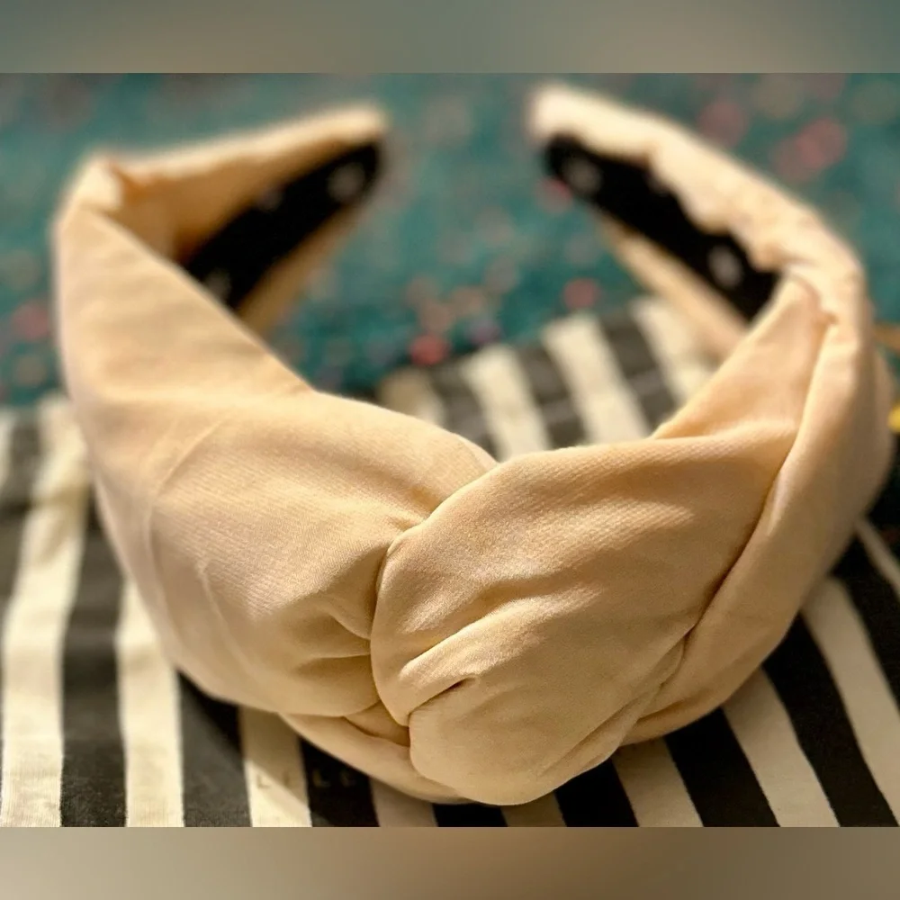 RARE Lele Sadoughi NWT Greta Ombre Silk Headband in Blush